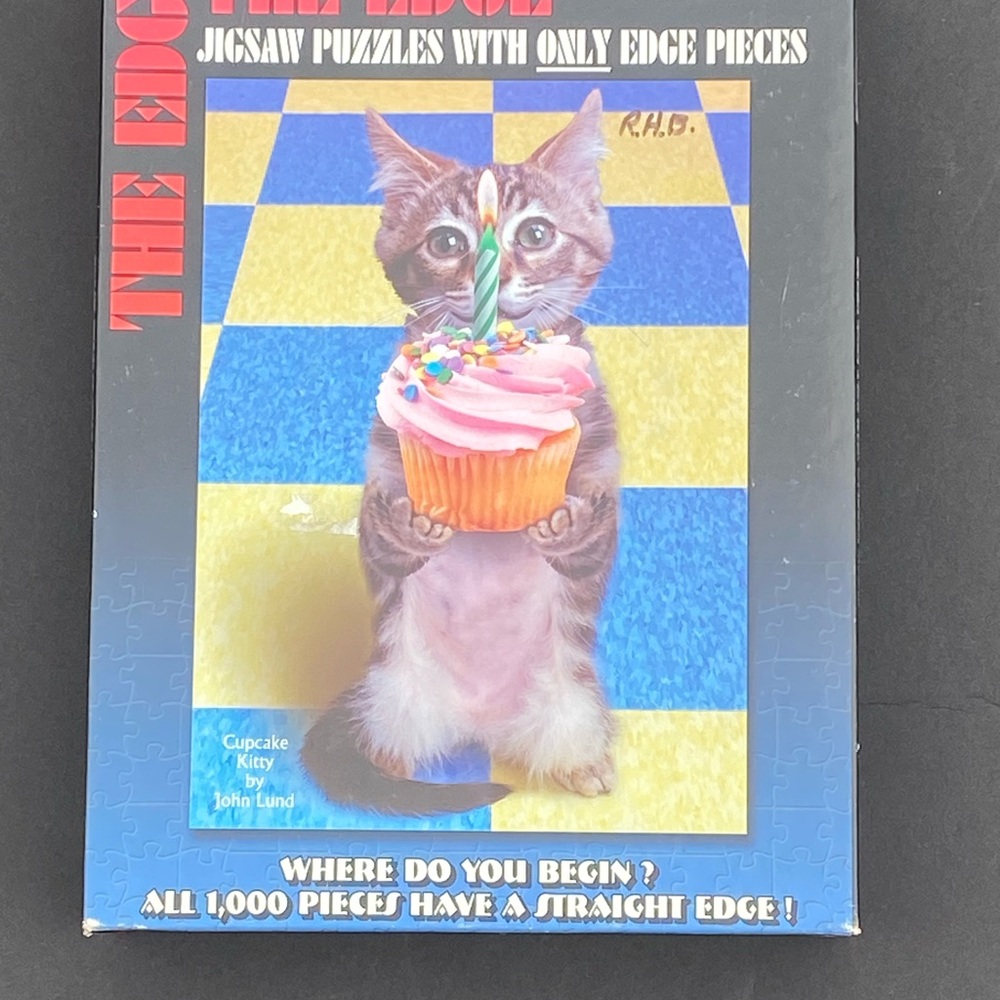 The Edge Jigsaw Puzzle with Cat and Cupcake